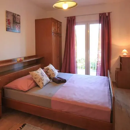 Marivo Apartment